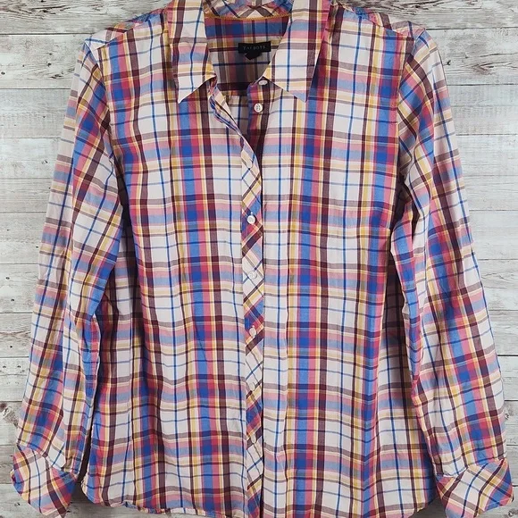 Talbots Women' Vibrant  Multi Color Plaid Button Down Shirt. - Picture 5 of 7